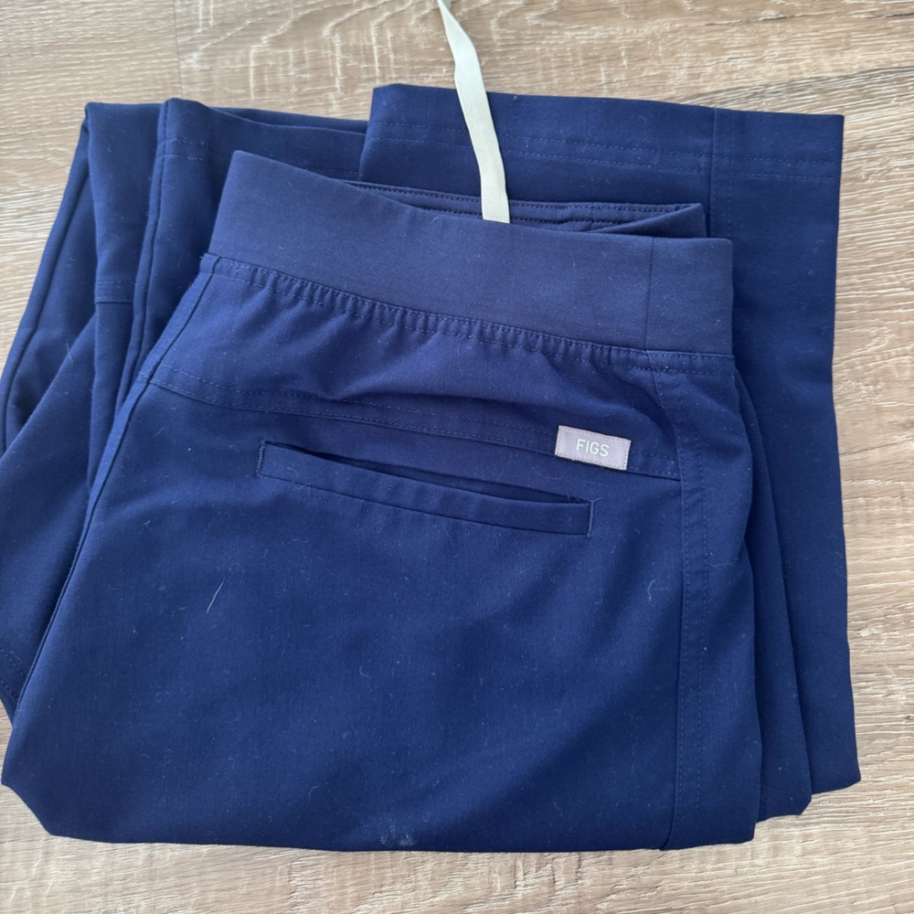 Figs Men's Deep Blue Chinos